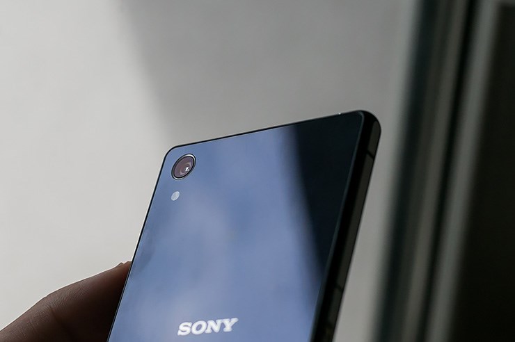 Sony Xperia Z2 (3).jpg